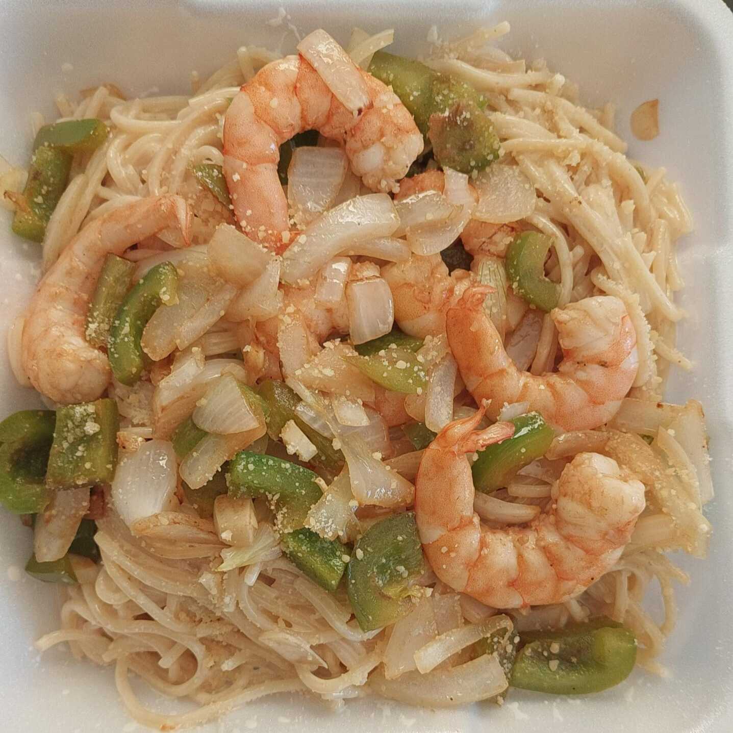 ESPAGUETTI CON CAMARONES