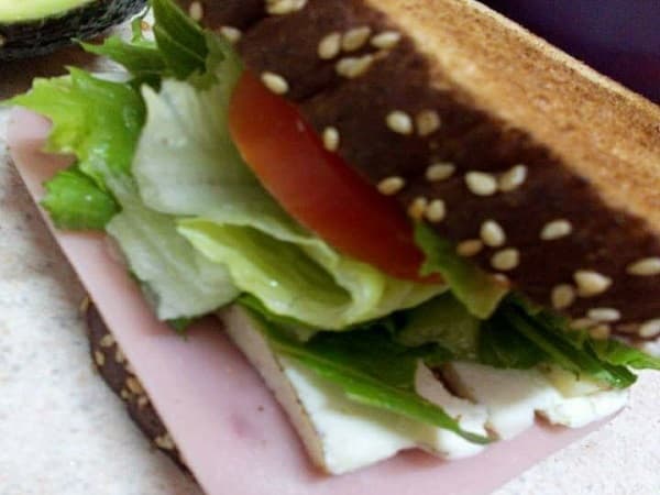 Jugos y Licuados FrutLuch (Calle 200)