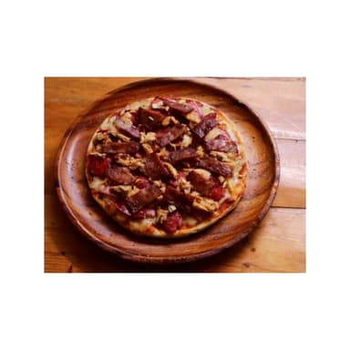 Pizza Clásica Pollo Tocineta