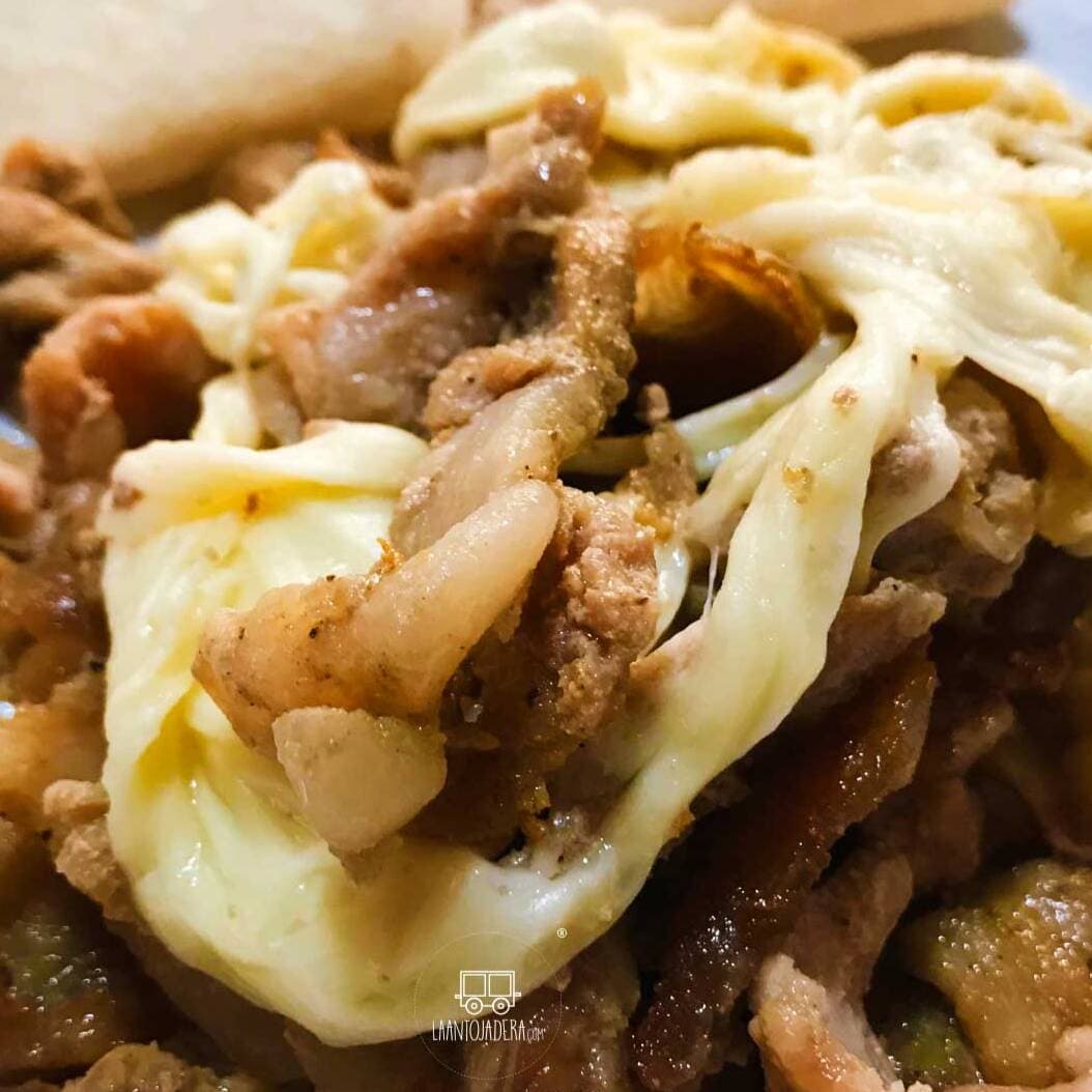 ORDEN DE BISTECK CON QUESO
