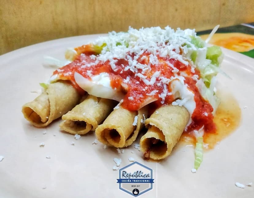 República Cocina Tradicional