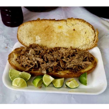 Torta de Suadero Exquisito