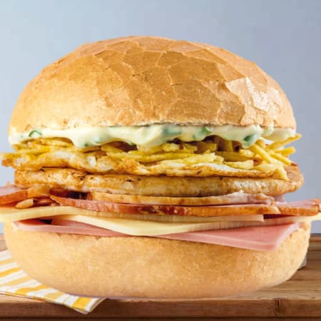 Sándwich de la Casa más Chicha
