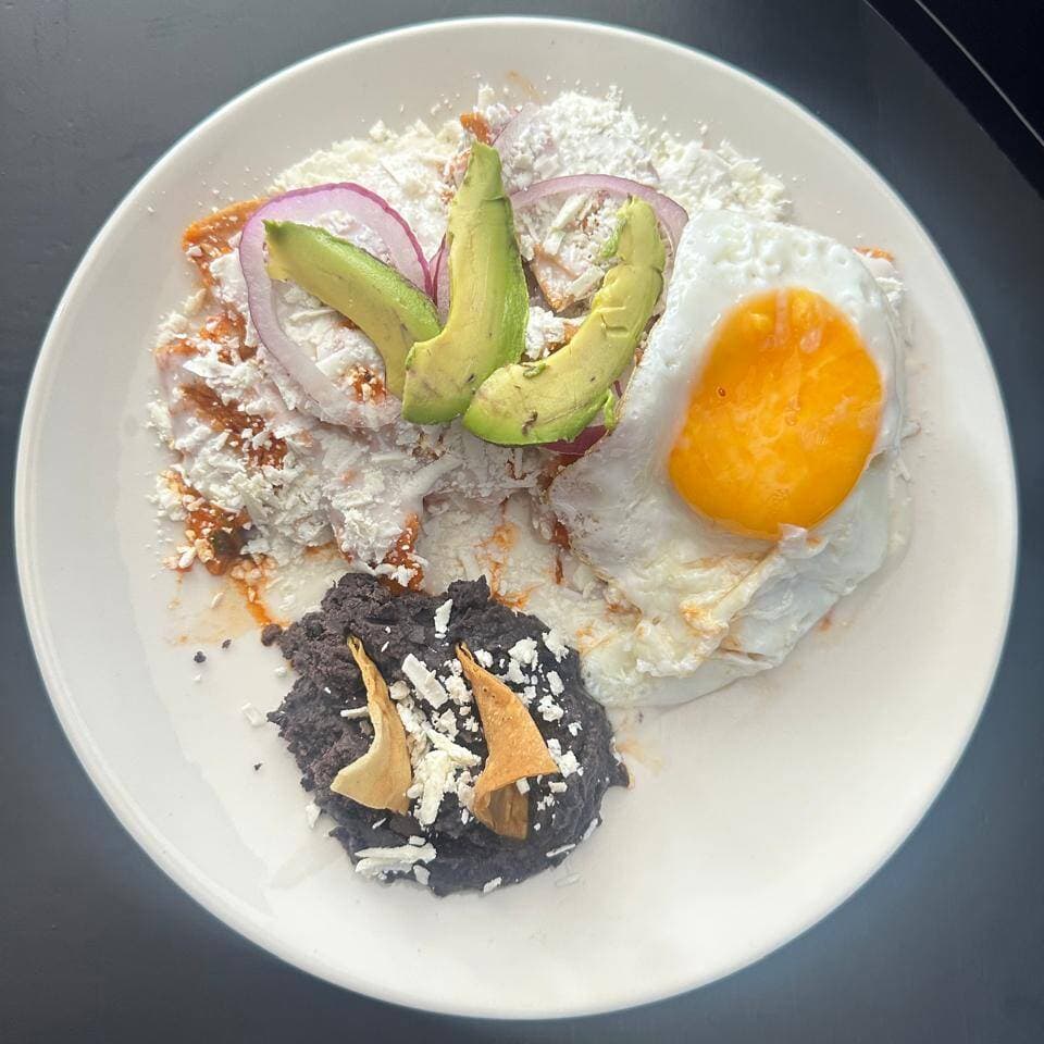 CHILAQUILES COMBO