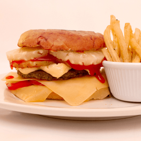 Hamburguesa Hawaiana(Con Porcion de Papas a la Fra