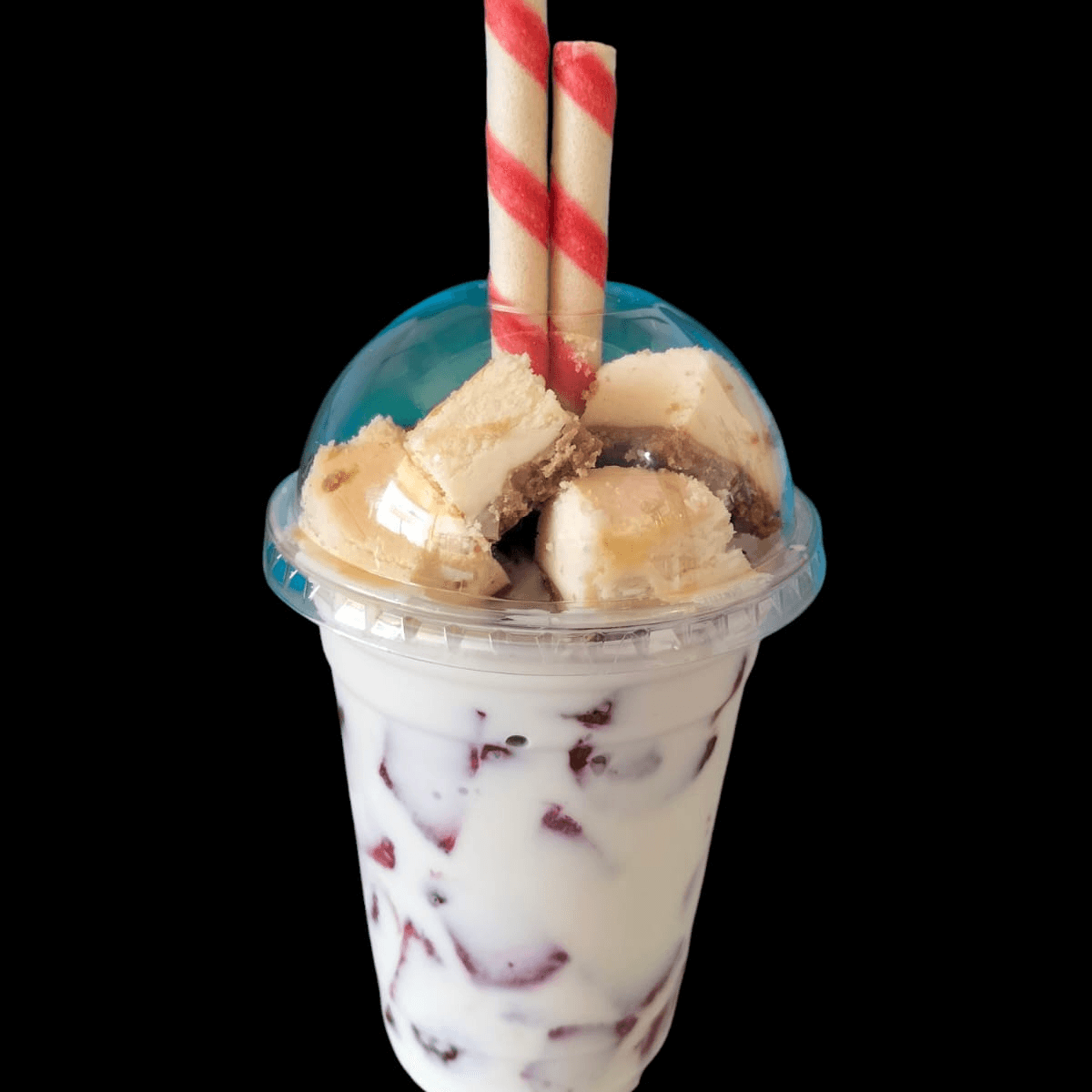 FRESAS CON CREMA Y TOPPING DE PAY DE QUESO