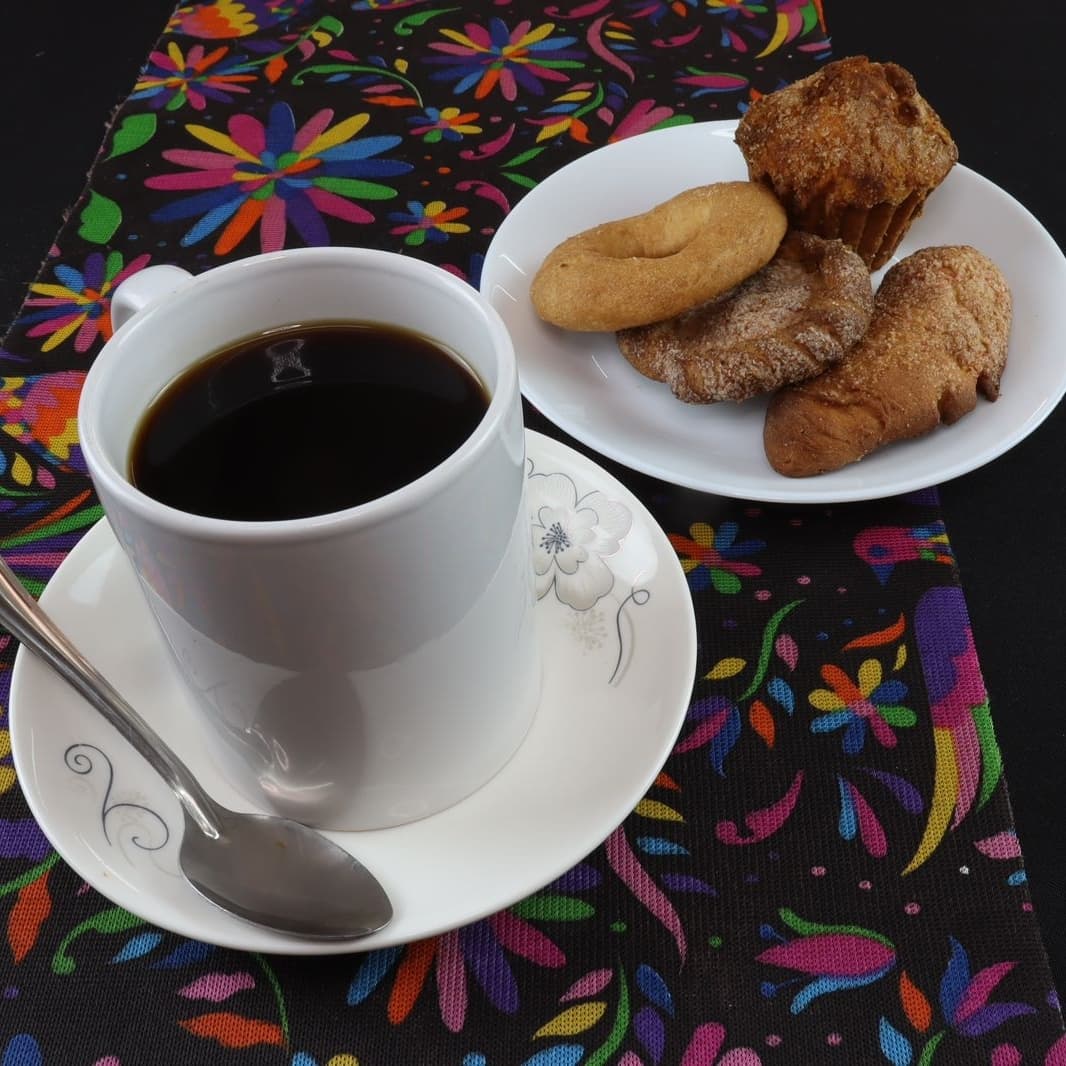 Café con Pan