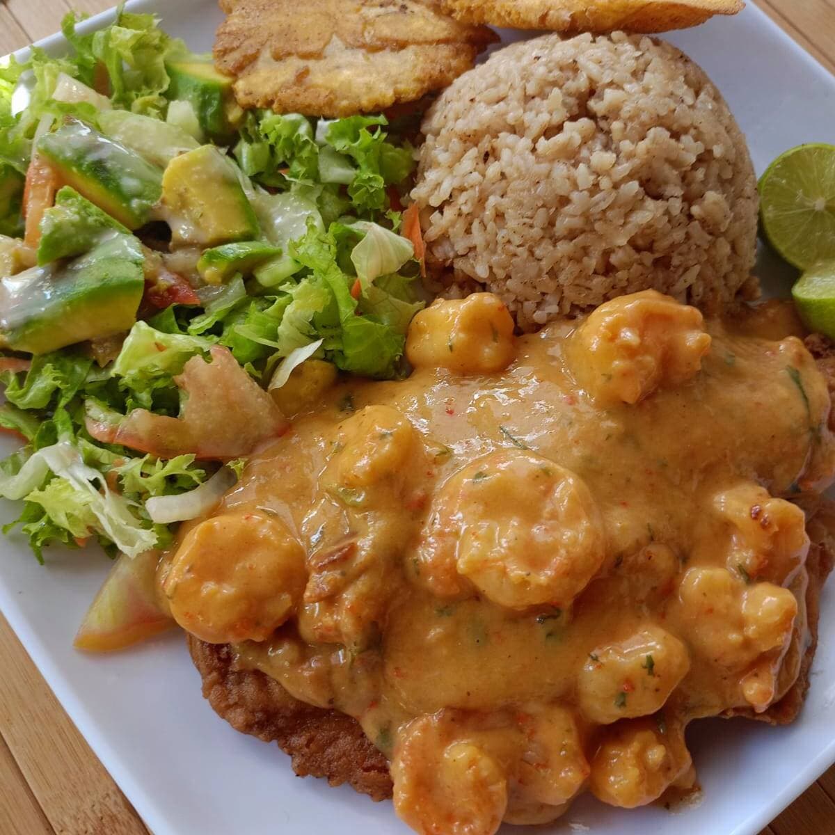Filete en Salsa de Camarones