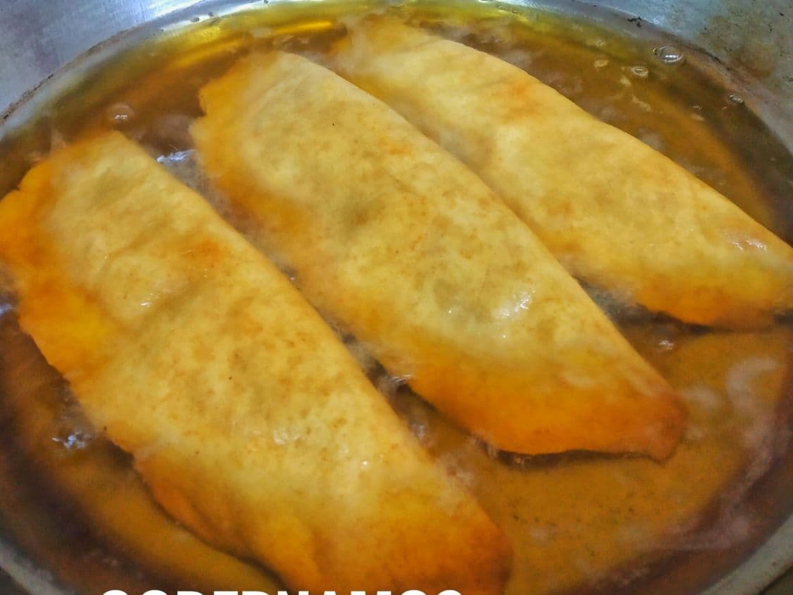 Molote de Pollo