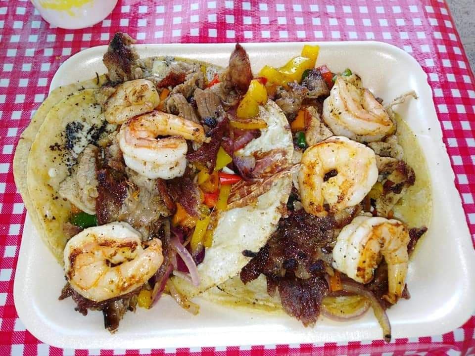 Tacos de Asada el Kamaron