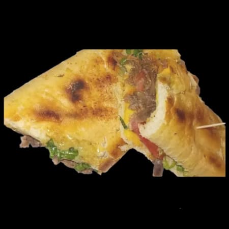 Sándwich de Carne Mechada o Pollo + BIG 250ML