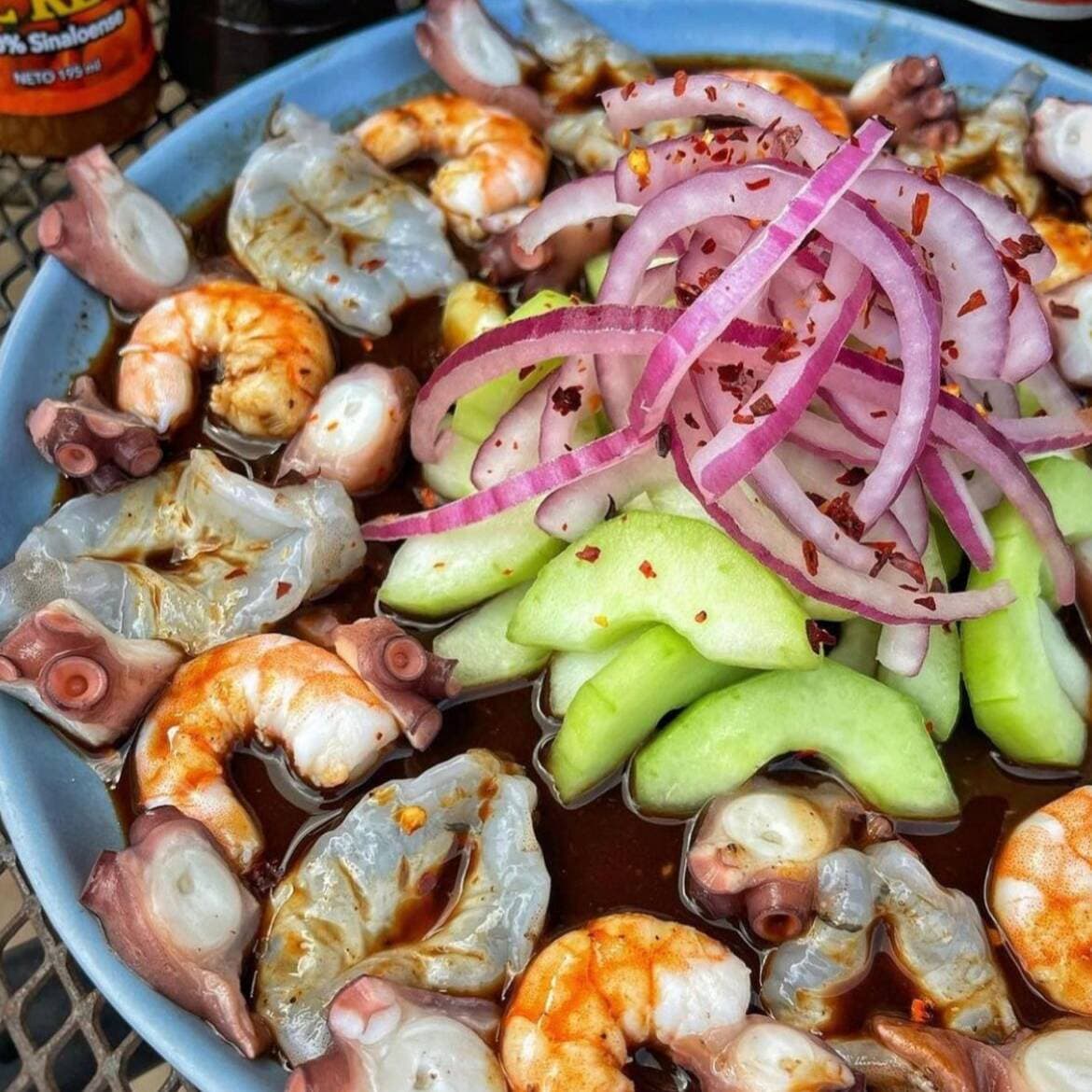 AGUACHILE MIXTO CON PULPO