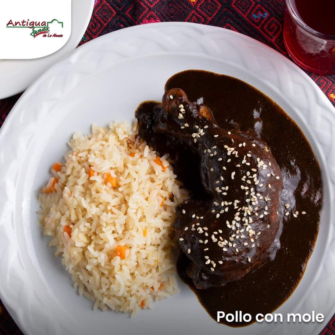 Pollo con Mole