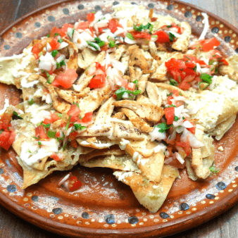 Chilaquiles con Pollo