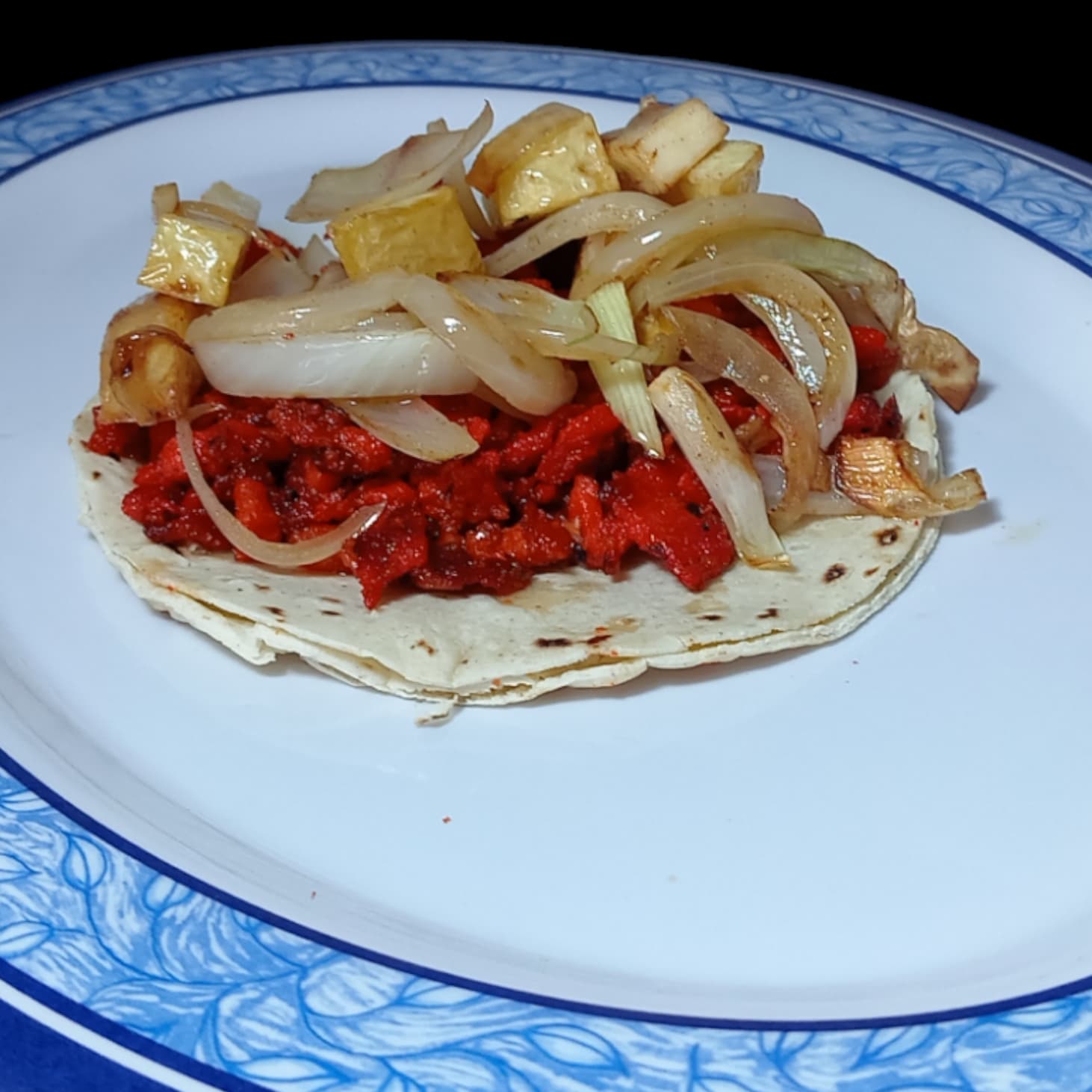 TACO DE CECINA ADOBADA