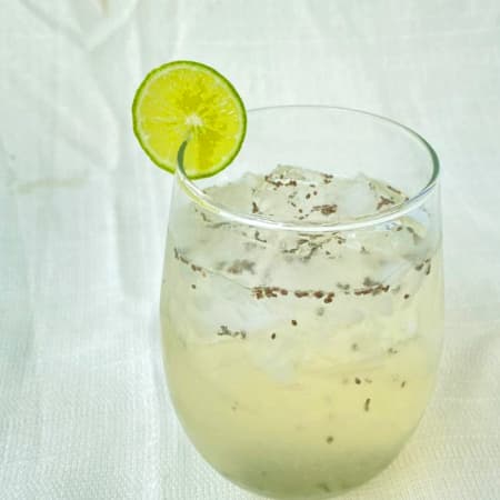Agua de Limón con Chía