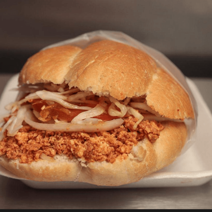 Huevo con Chorizo  y Frijoles