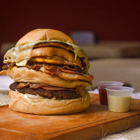 Hamburguesa Especial La Zona