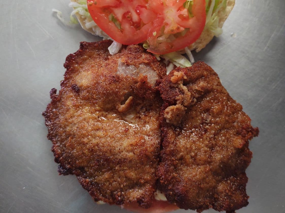 TORTA DE MILANESA EMPANIZADA