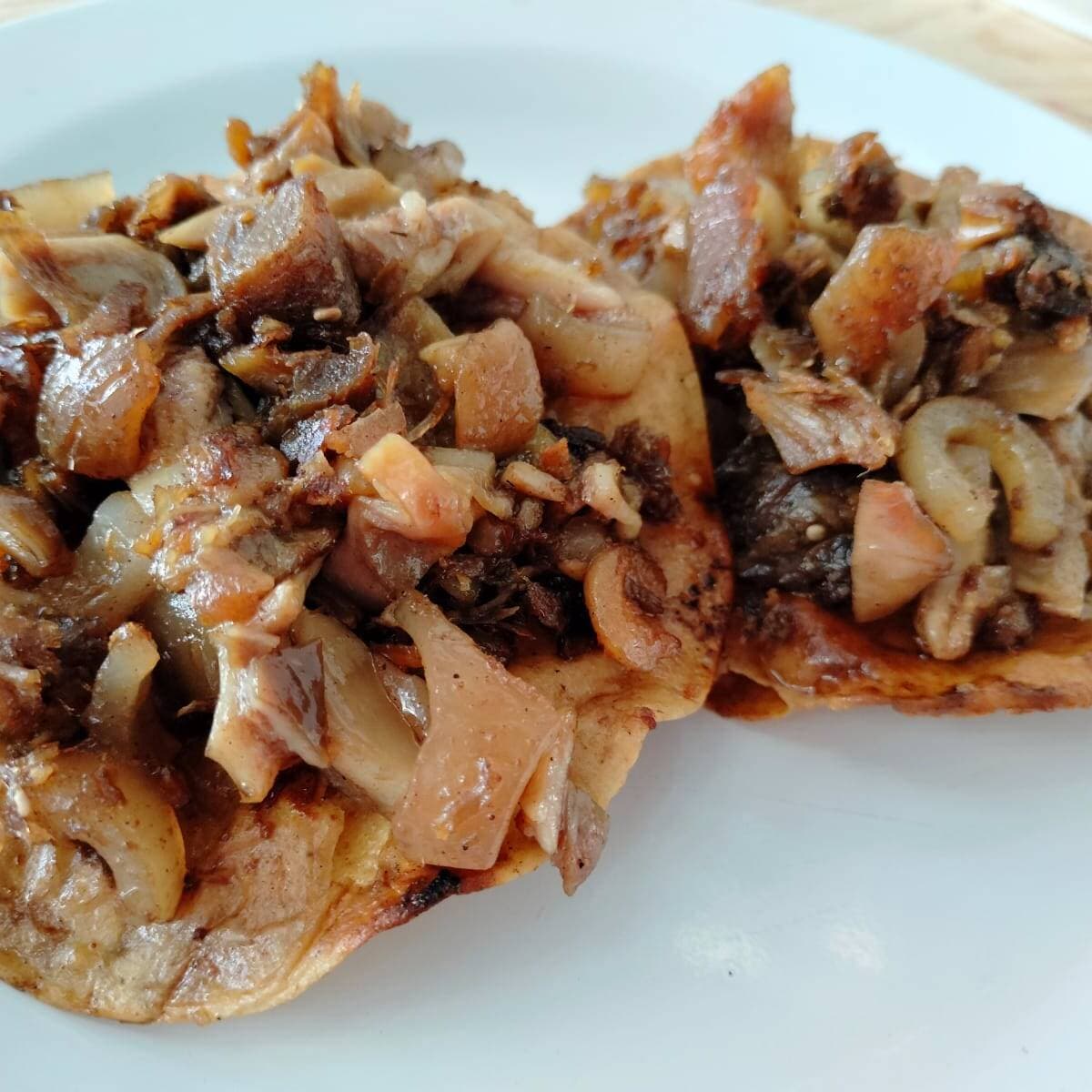 ORDEN 3 TOSTADAS DE CARNITAS