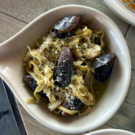 Pasta Del Mar al Pesto