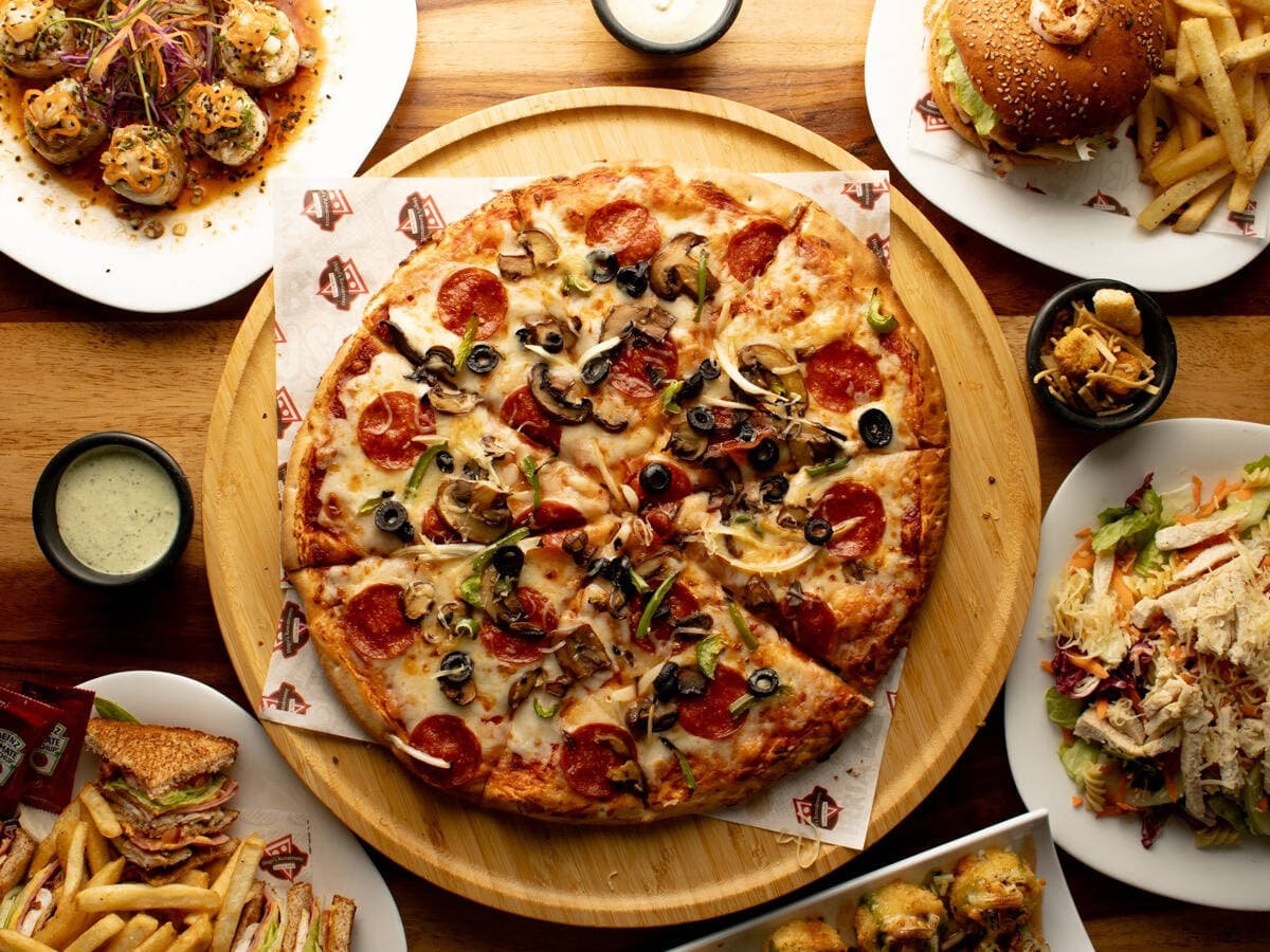 Hugo's Pizza