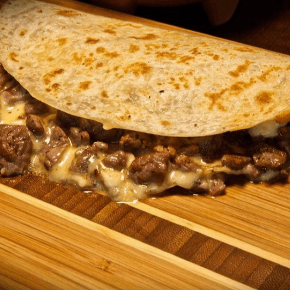 Quesadilla de Salchicha