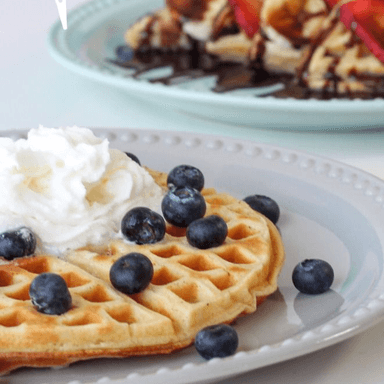 Combo Waffle o Crepa + Latte Grande