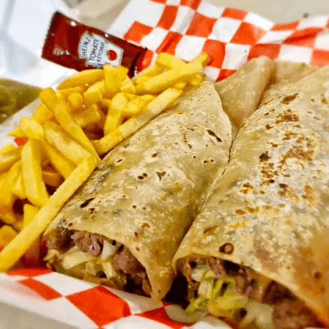 SUPER BURRO DE ARRACHERA CON PAPAS