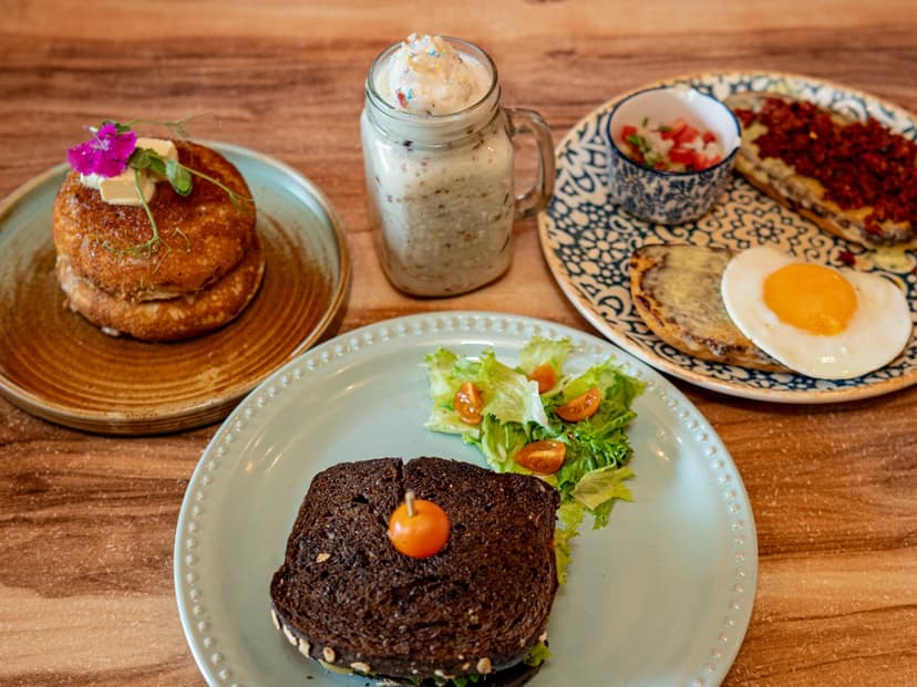 Bromelia Café