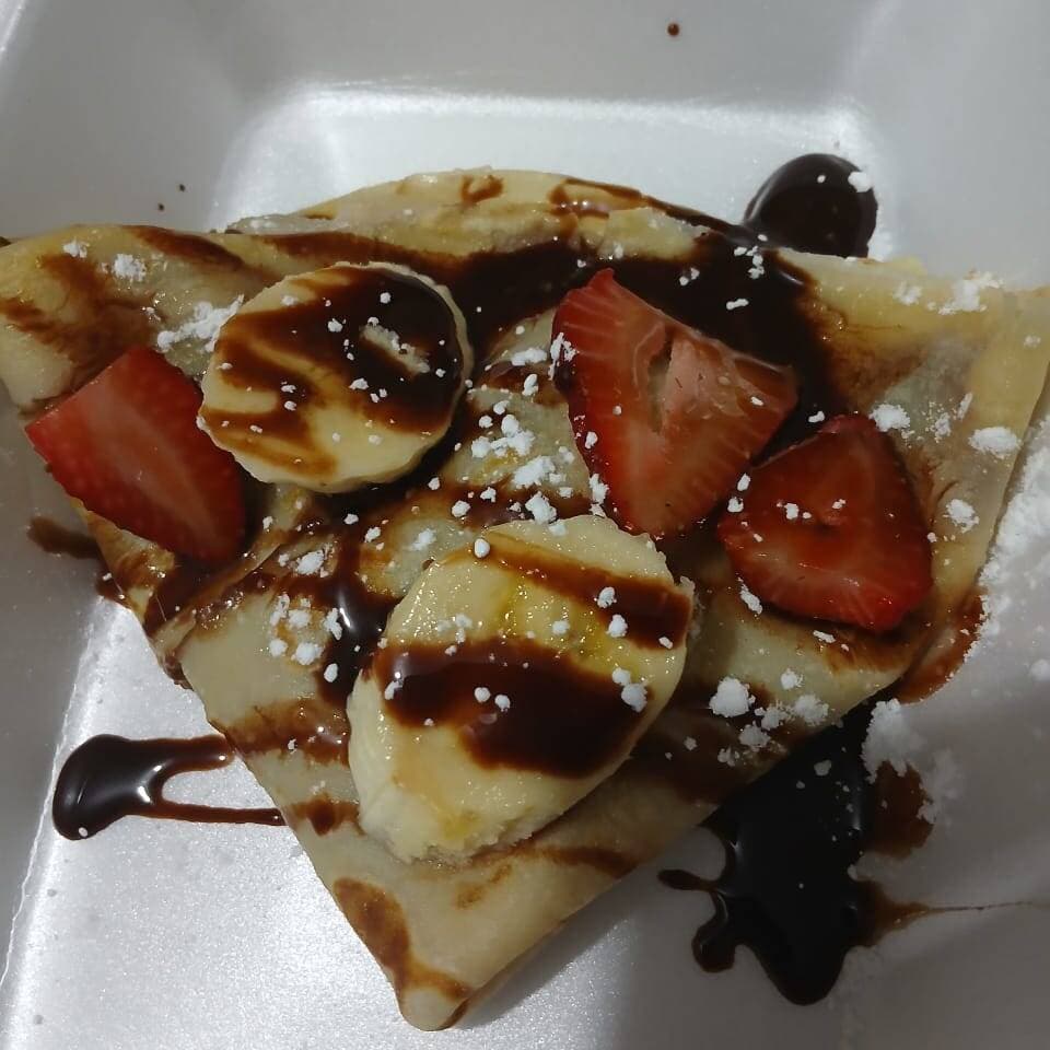 Crepa con Plátano y Fresa