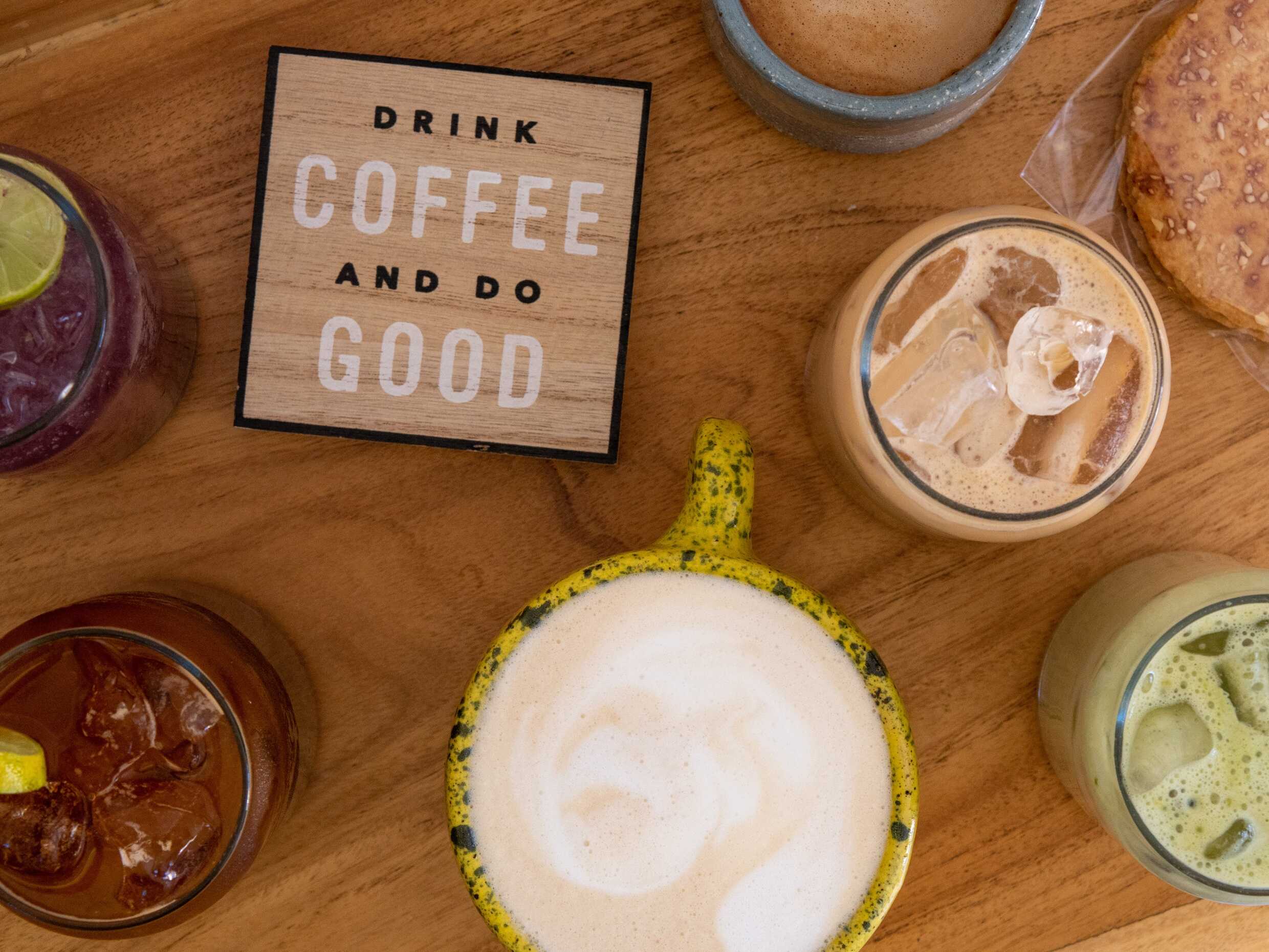 CAYA Café