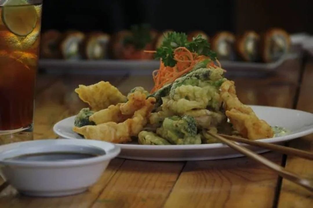 TEMPURA DE VERDURAS CON CAMARON