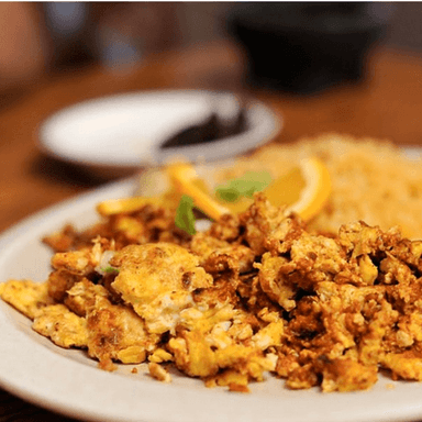 Huevos con Chorizo