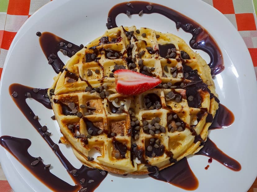 MAURO'S  CREPAS & POSTRES