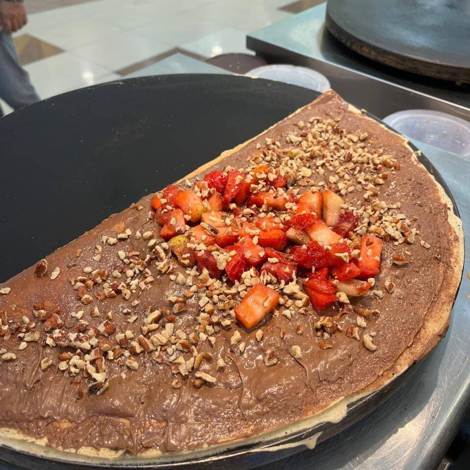 Crepa Nutella, Nuez y Fresa