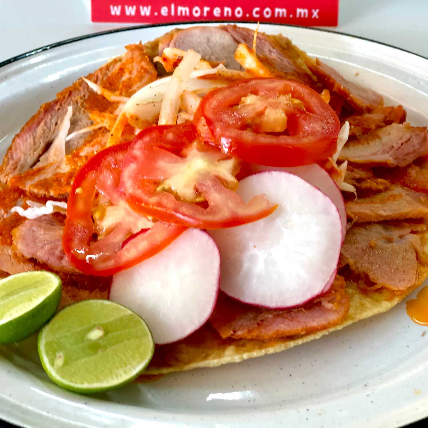 Tostada Carnitas
