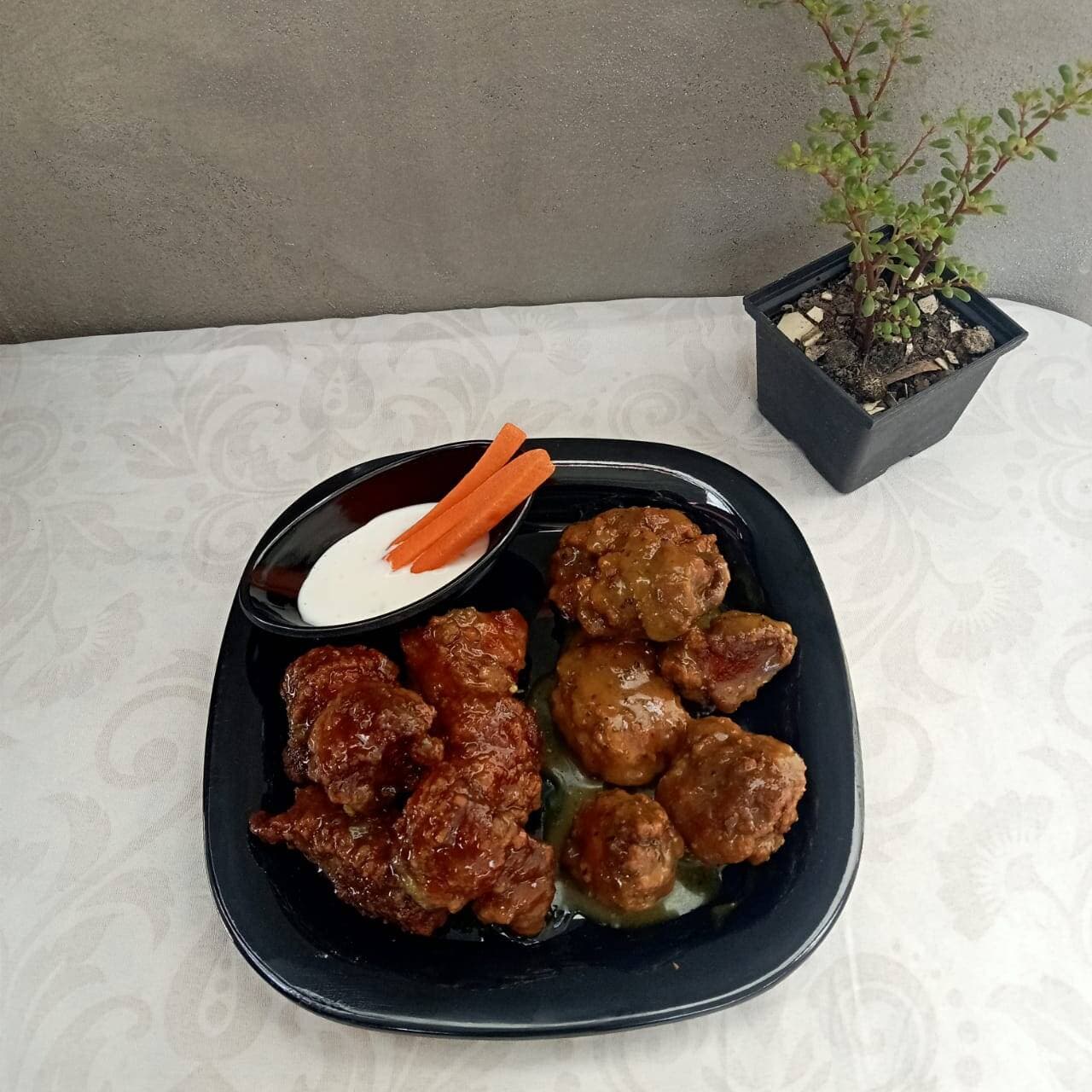 12 BONELESS