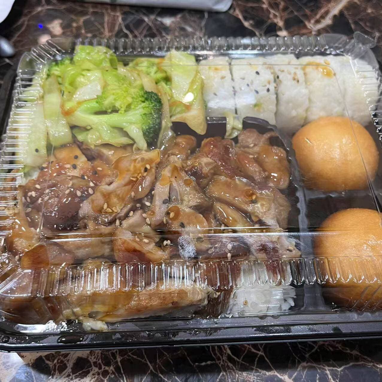 Benton Box Pollo