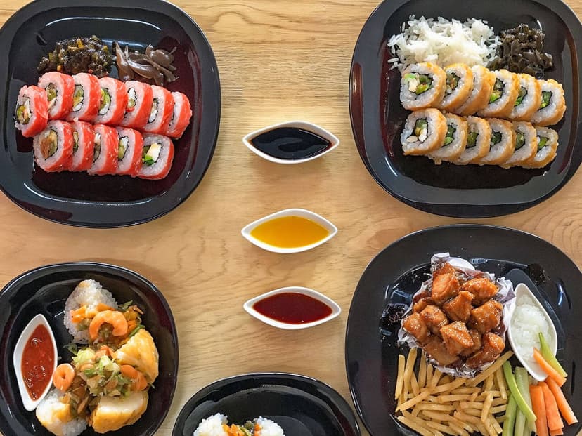 Omu Balls & Sushi