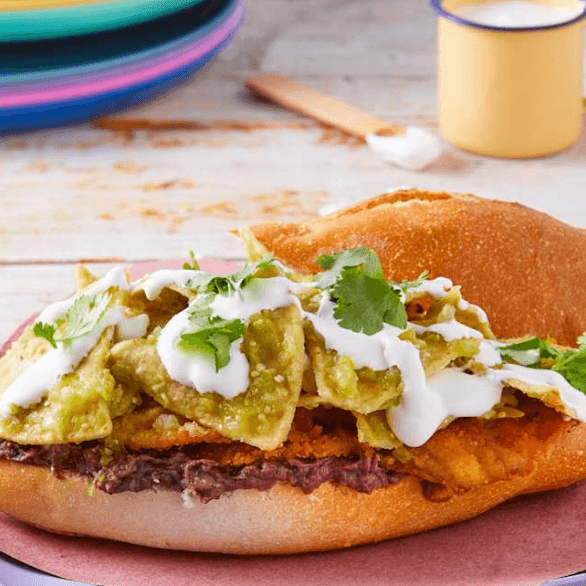 Torta de Chilaquiles sencilla