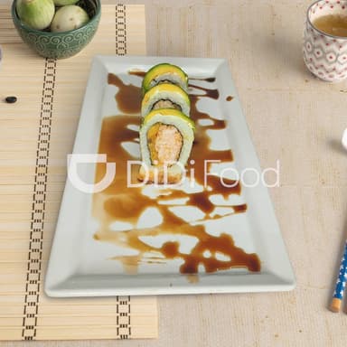 24 Bocados = 12 RIKU ROLL + 12 TANUKI ROLL