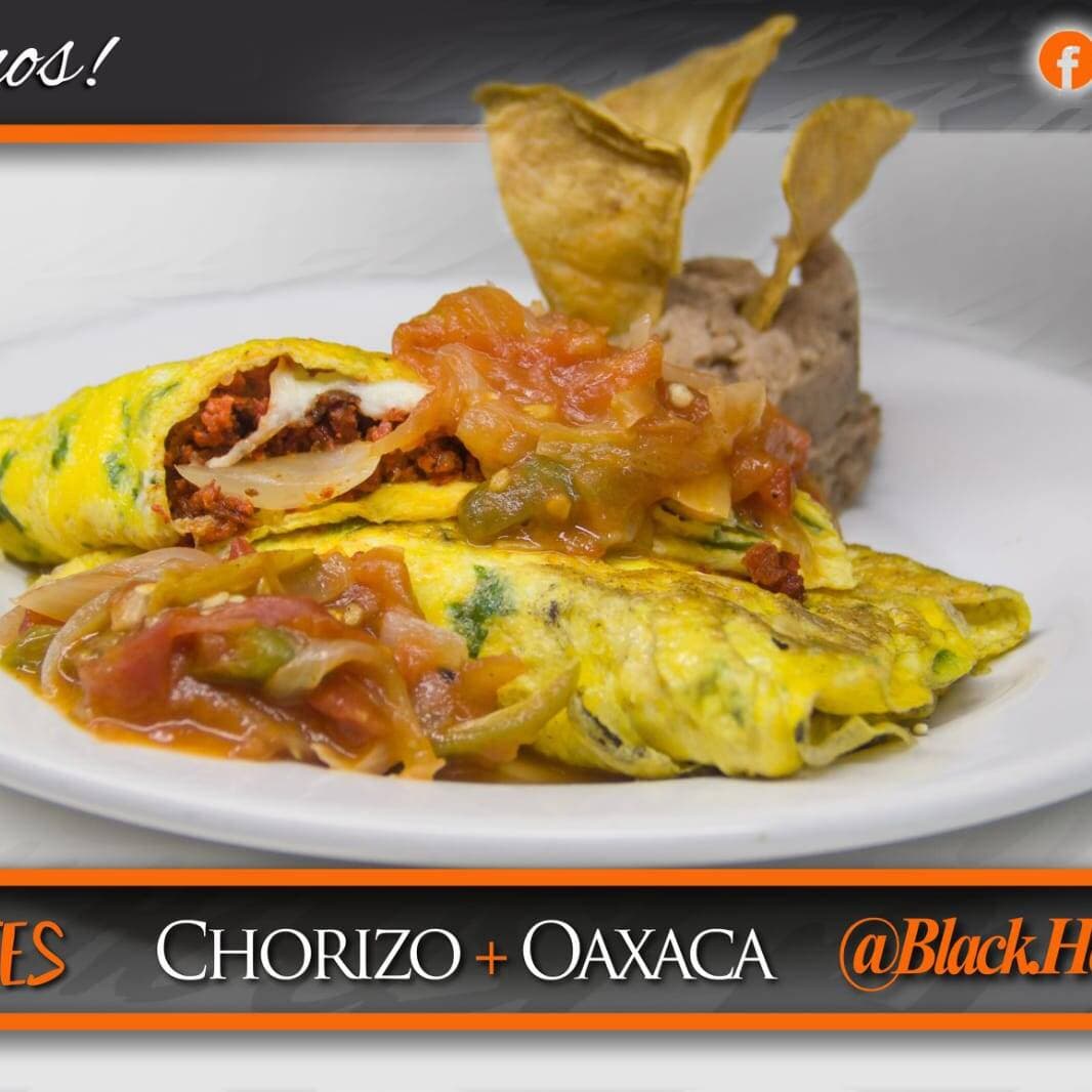 Desayuno Completo Omelette/Café/Jugo/Coctel frutas