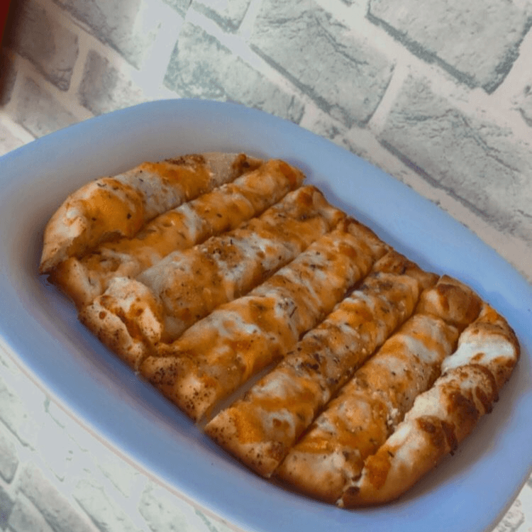 Cheesy Garlic Bread , Pan de Ajo y Queso