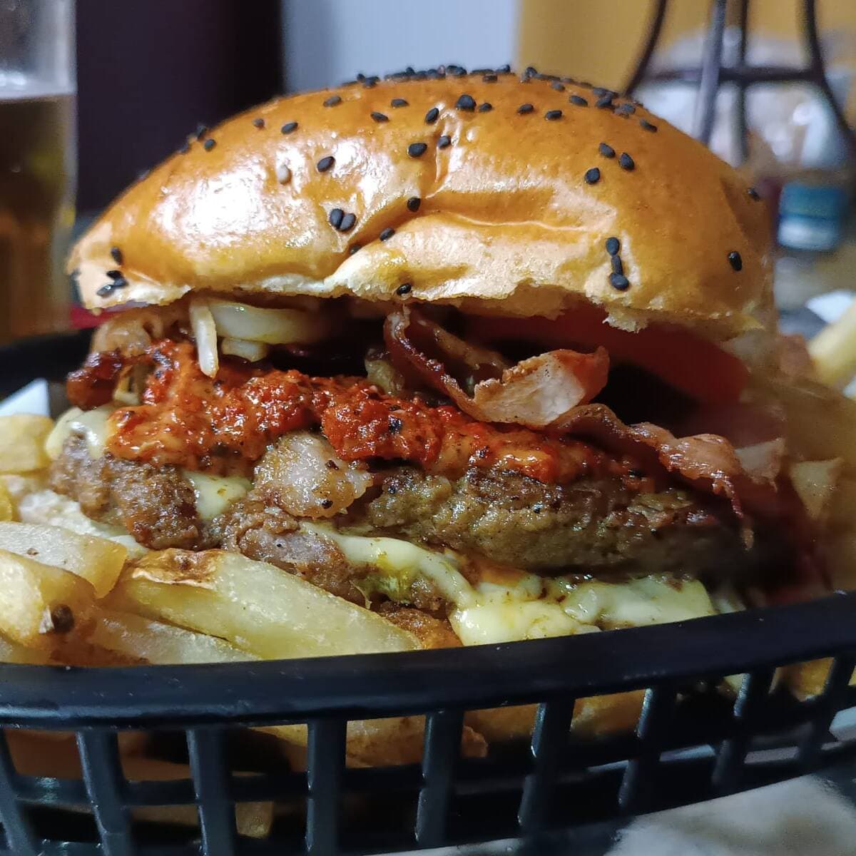 BURGER CHAMPIQUESO