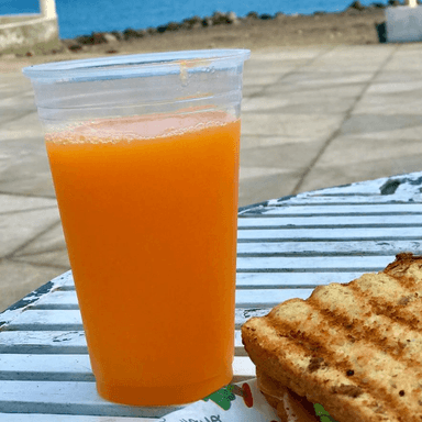 Jugo de Naranja con Zanahoria
