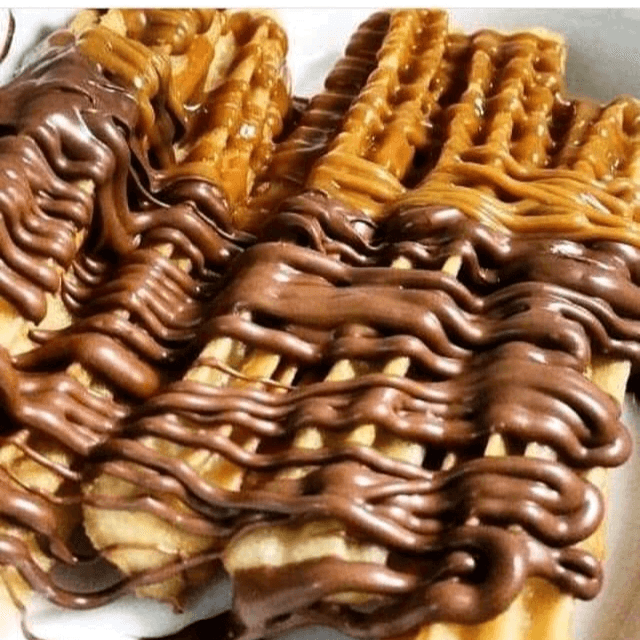 Churros Glaseados de Arequipe y Chocolates