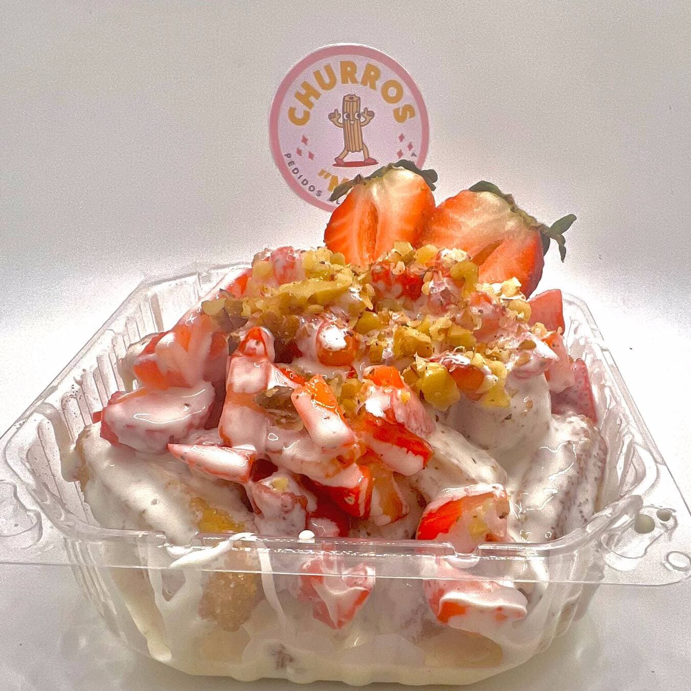 Churros Con Fresas con Crema