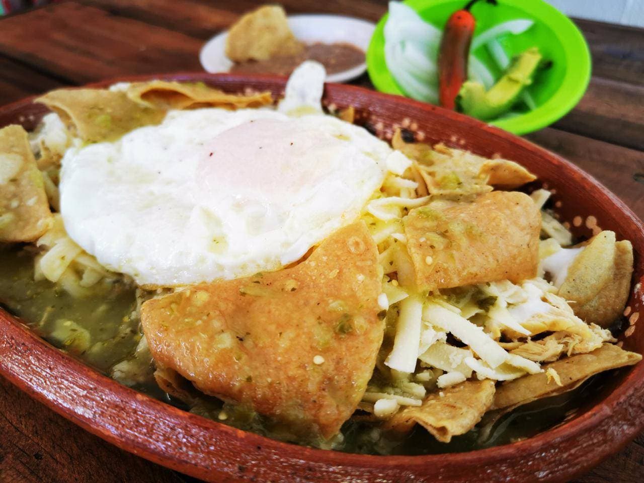 Chilaquiles con Huevo