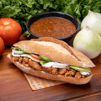Lonche de Carne Adobada tipo Pastor